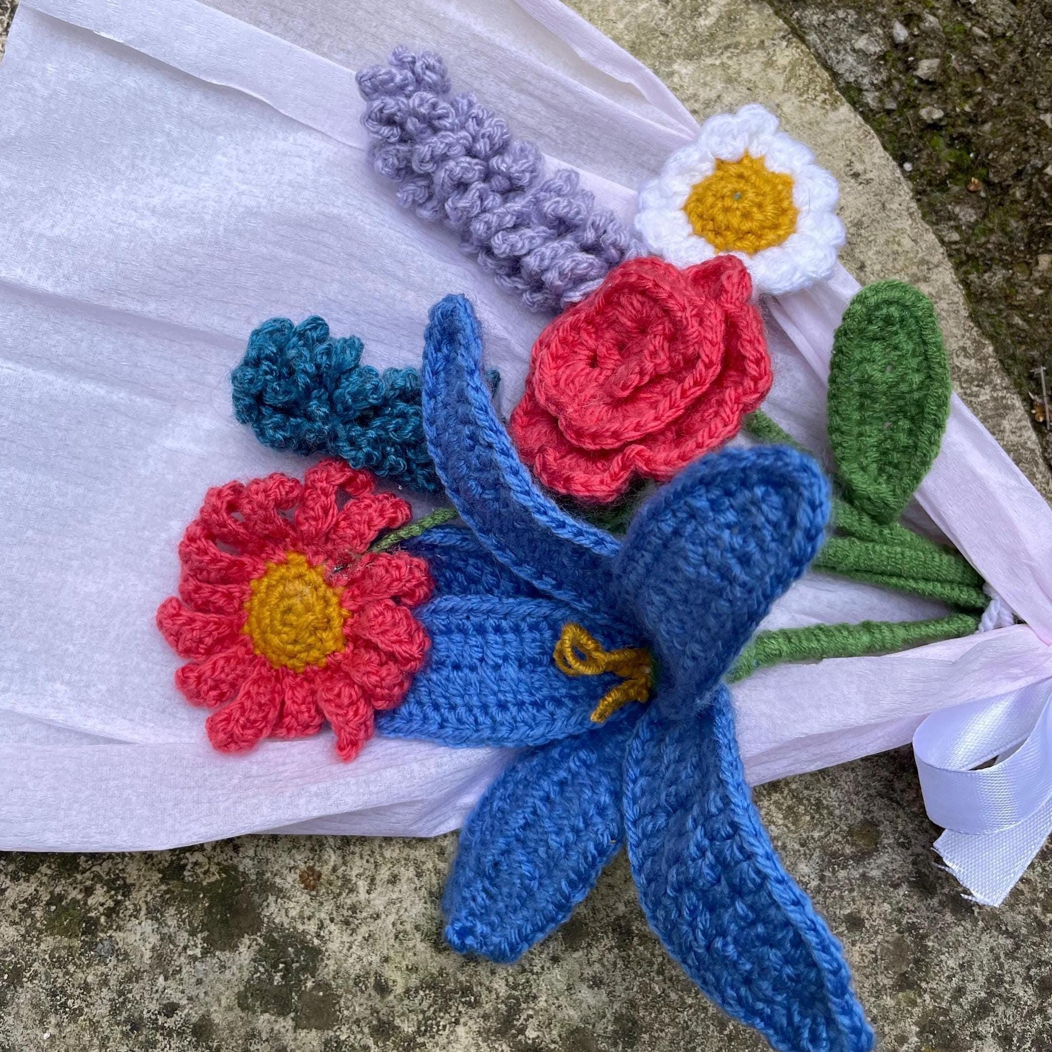 Bouquet de Fleurs au Crochet – Cadeau Fait Main Coloré