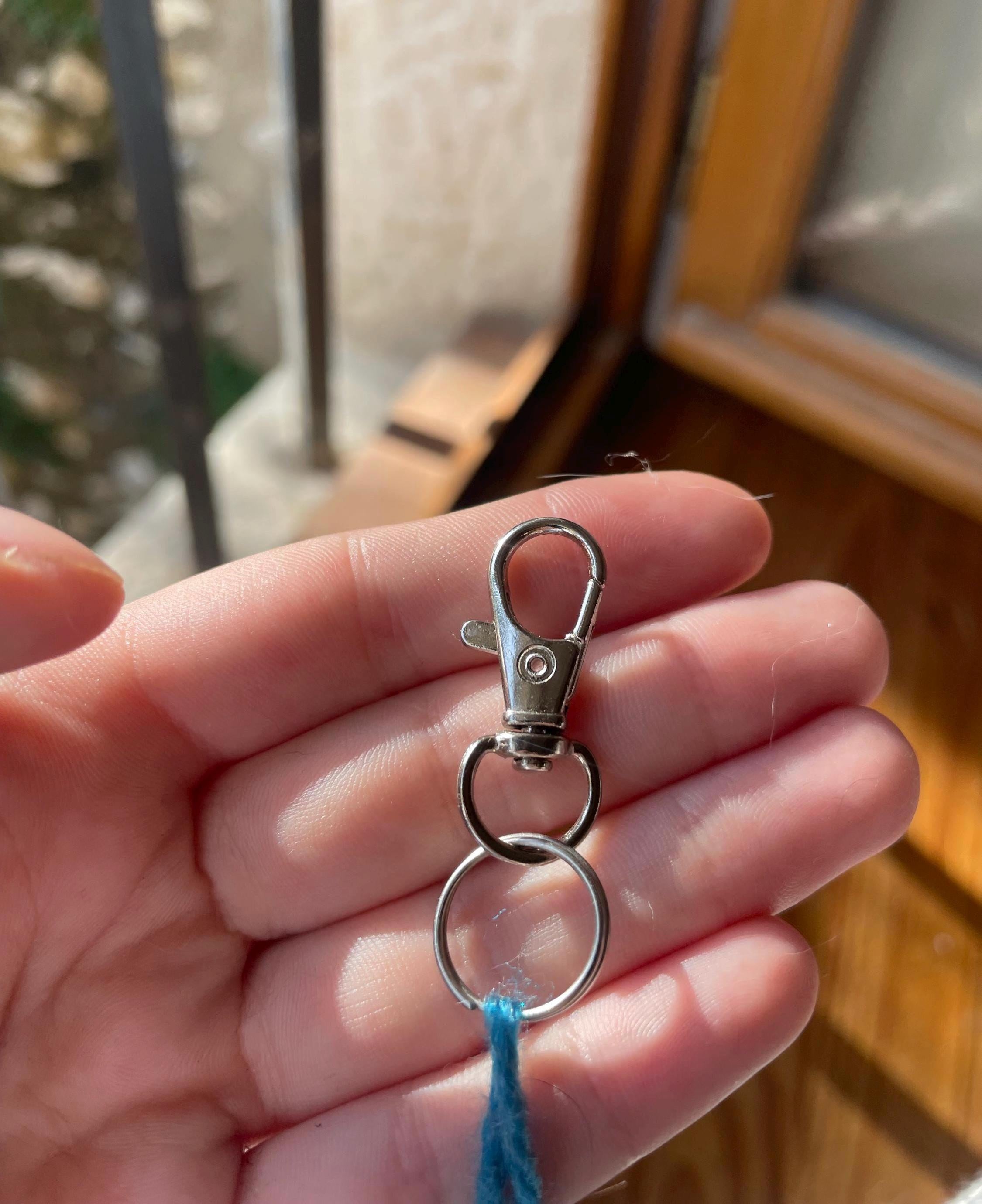 Porte-clés bouquet de fleurs au crochet fait main – amigurumi mignon aux couleurs douces - idée cadeau