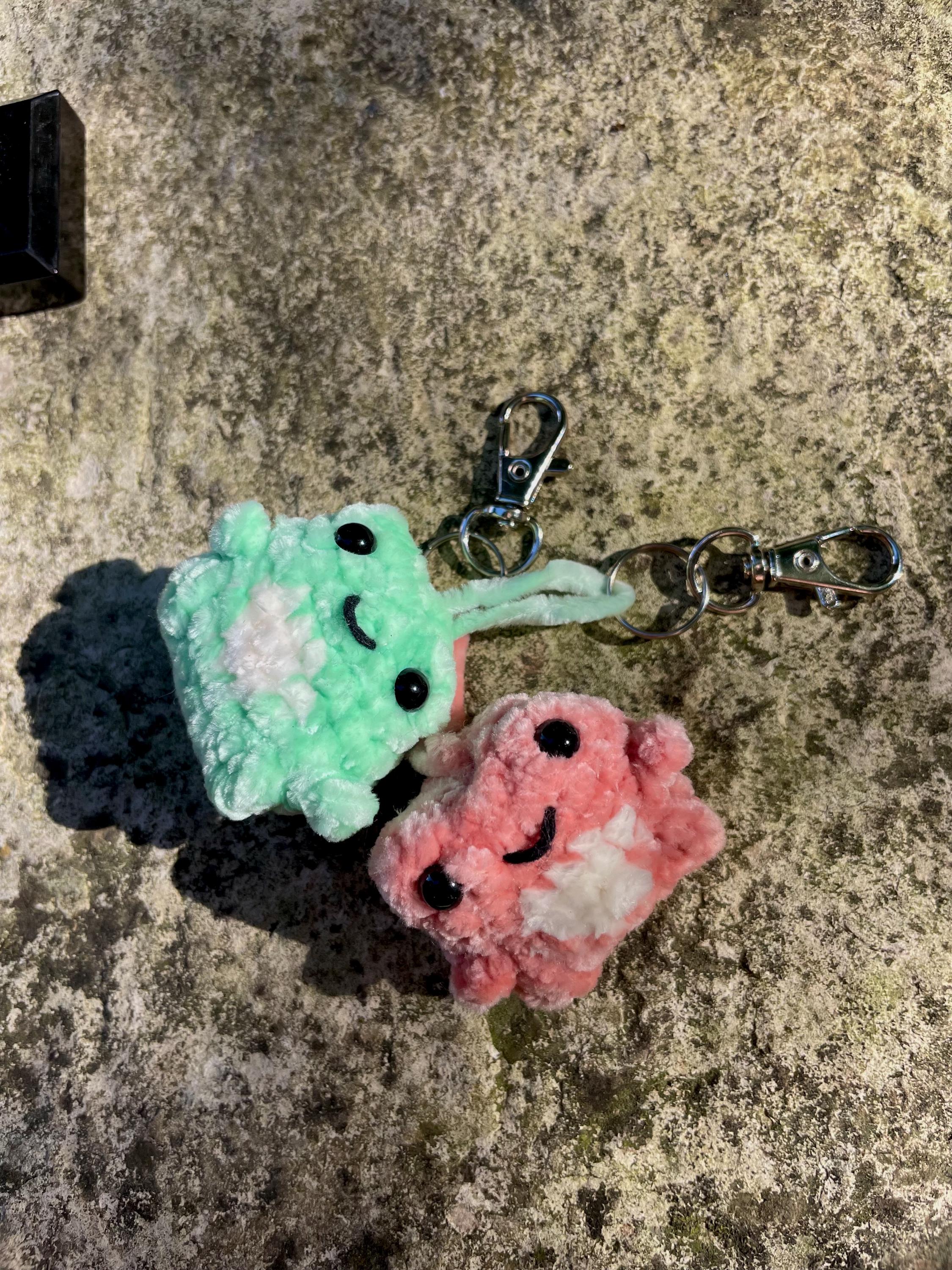 Porte-clé grenouille mignonne en crochet