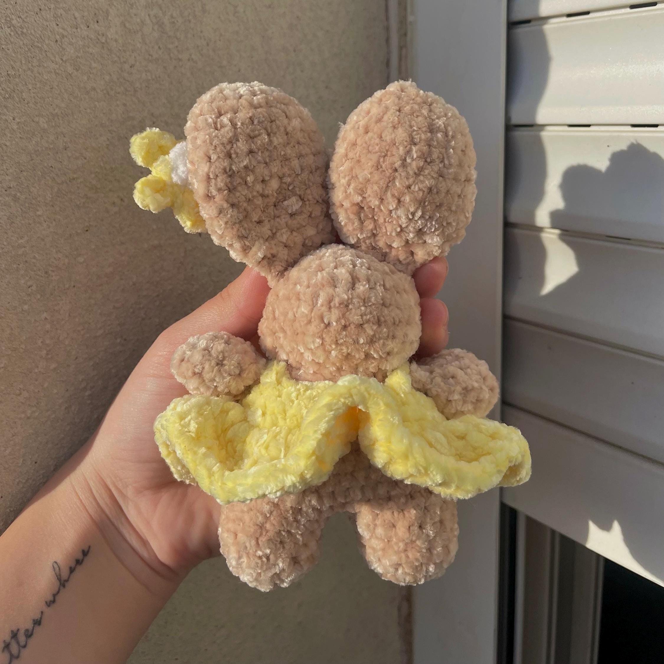Lapin en crochet avec robe jaune – Peluche faite main