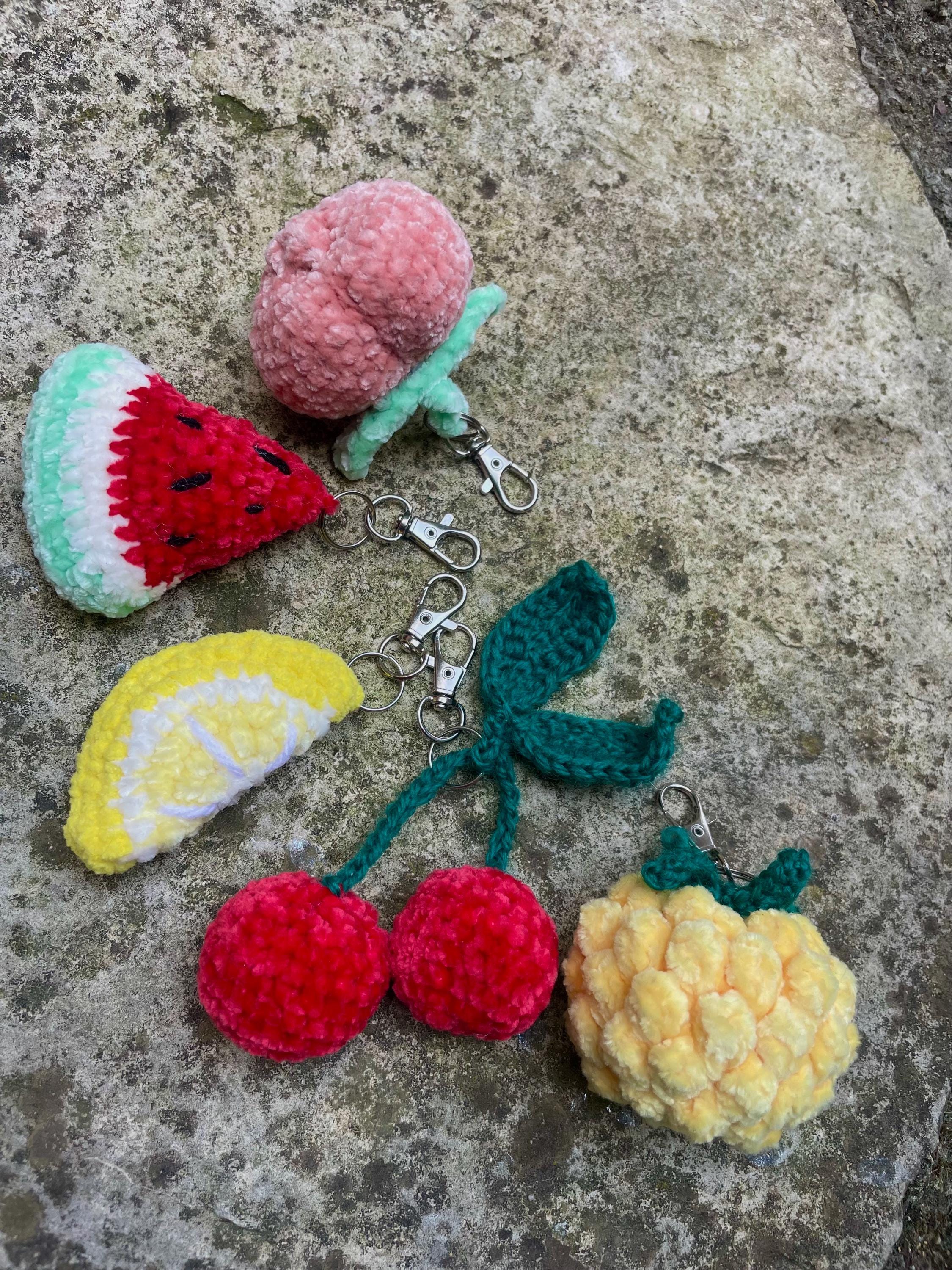 Porte-clé fruit au crochet - Cerise, pastèque citron, pêche, ananas